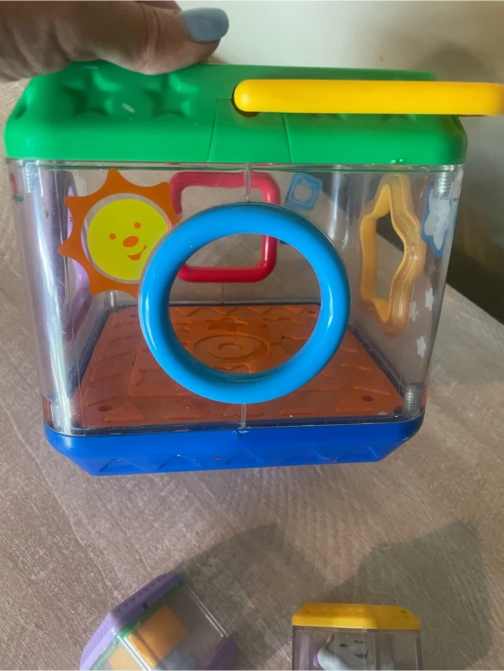 Fisher Price Peek A Blocks Shape Sorter Activity Cube Baby Toy Vintage sounds